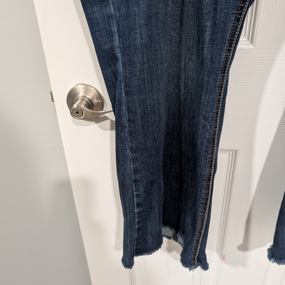 Lane Bryant Dark Wash Bootcut Raw Hemline Denim Jeans in Size 28 Regular - Picture 4 of 14